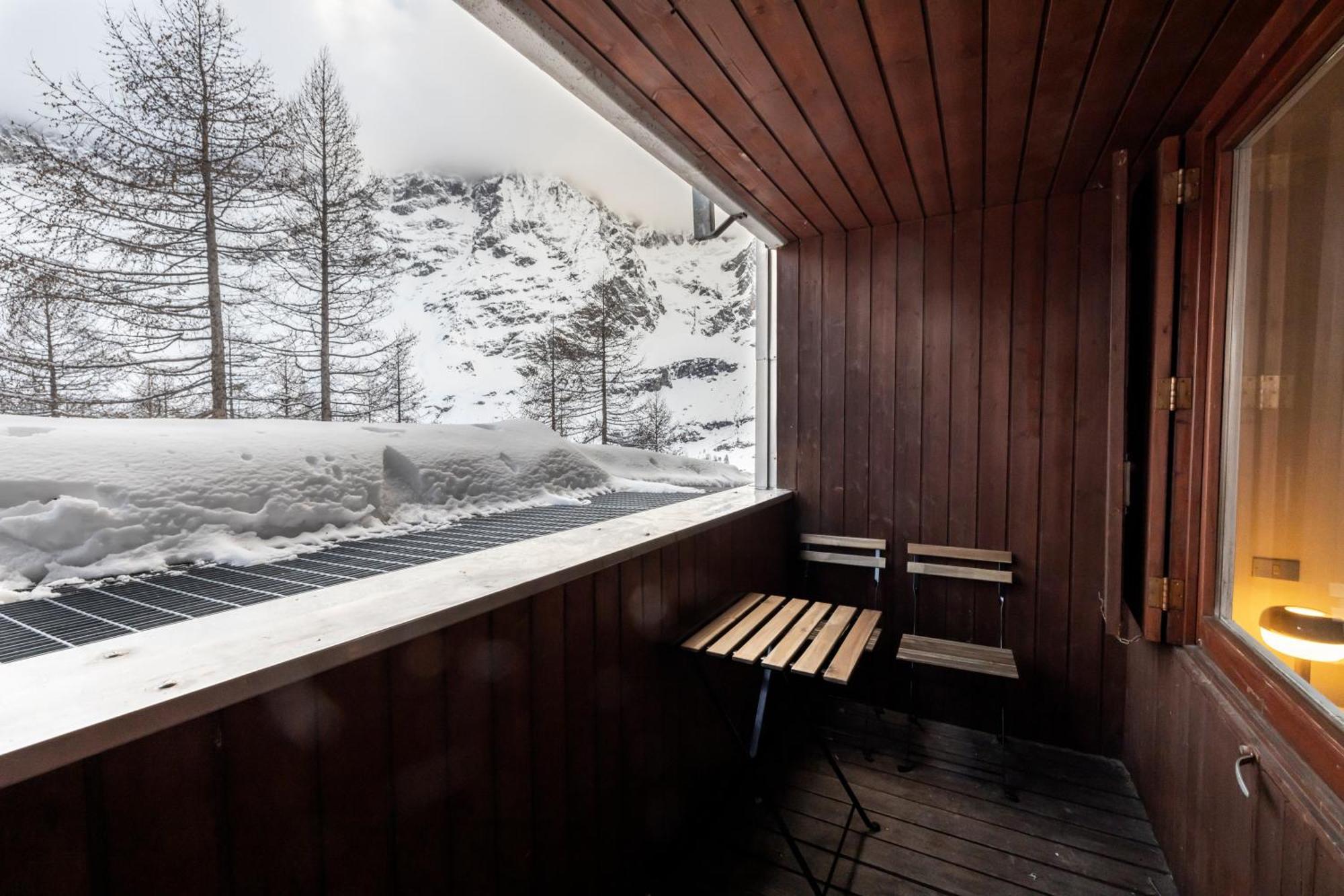 Erikzang - Cervinia Ski In Ski Out Apartments Брей-Червиния Экстерьер фото