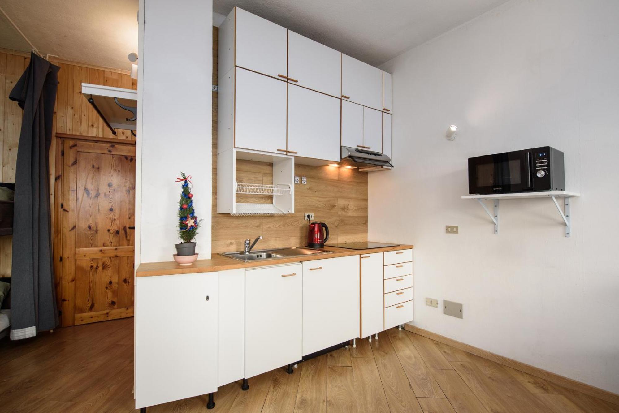 Erikzang - Cervinia Ski In Ski Out Apartments Брей-Червиния Экстерьер фото