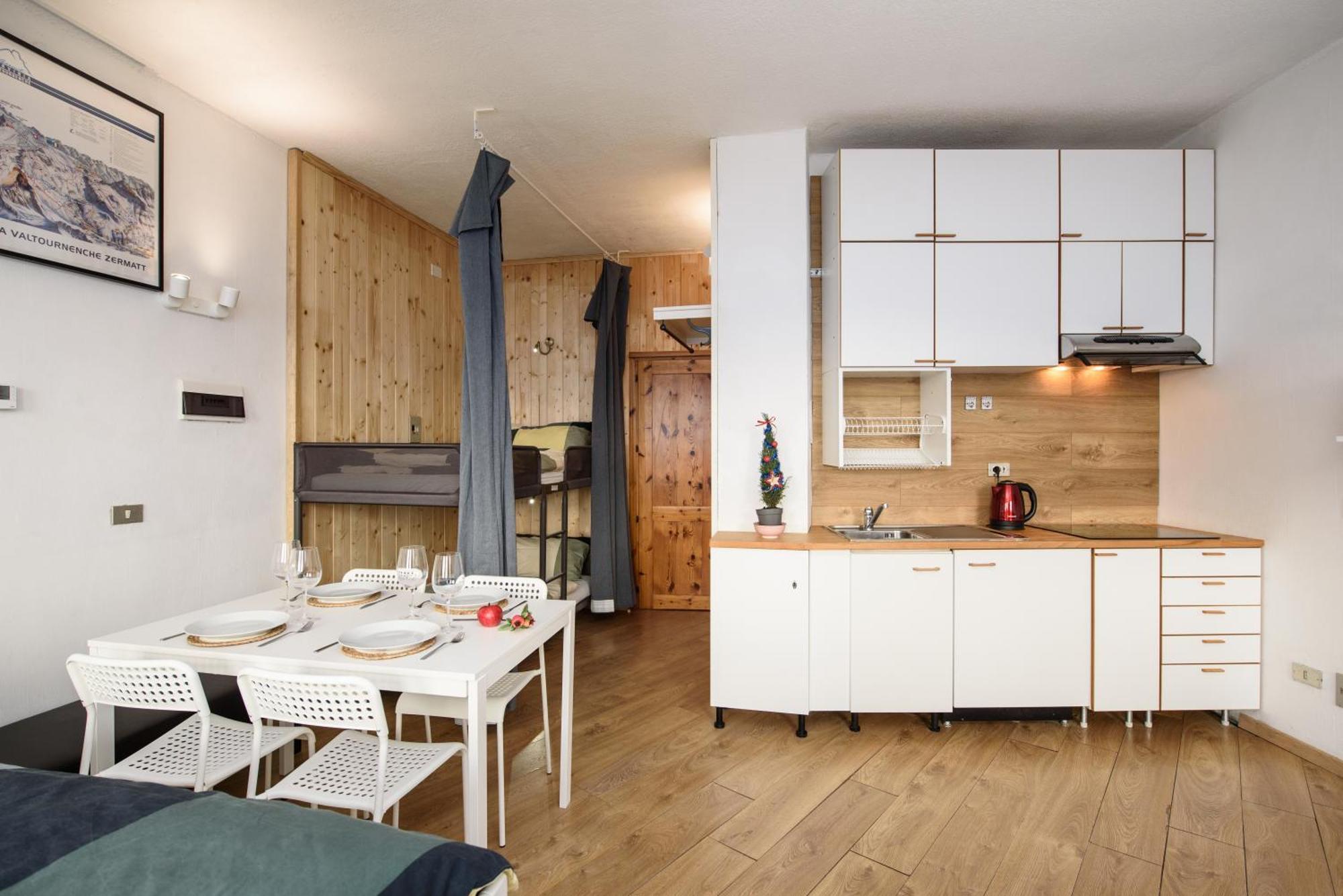 Erikzang - Cervinia Ski In Ski Out Apartments Брей-Червиния Экстерьер фото