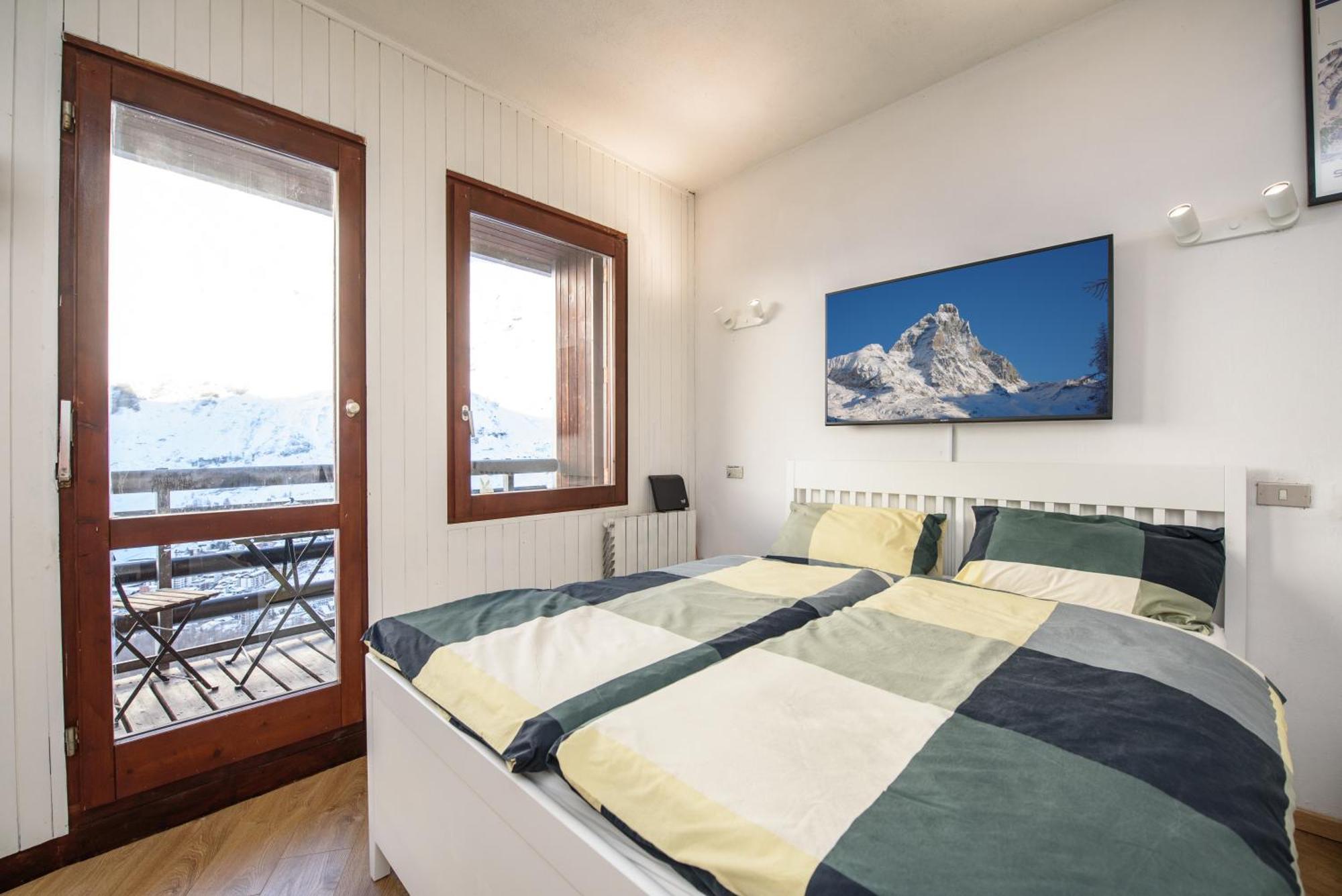Erikzang - Cervinia Ski In Ski Out Apartments Брей-Червиния Экстерьер фото