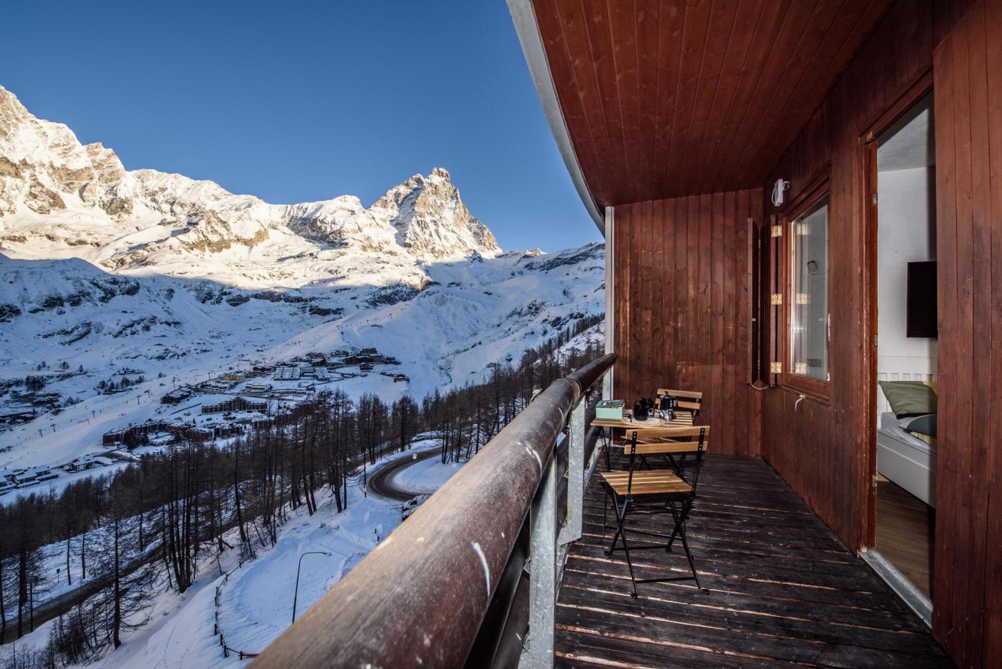 Erikzang - Cervinia Ski In Ski Out Apartments Брей-Червиния Экстерьер фото